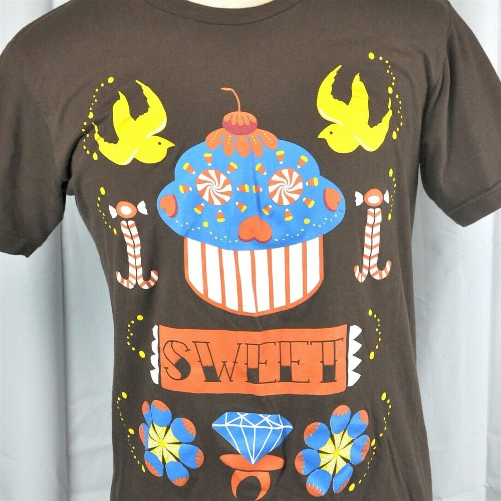 Sweet Sugar Skull Cupcake Candy Baker Tattoo M T-Shirt Medium Mens Woot! USA